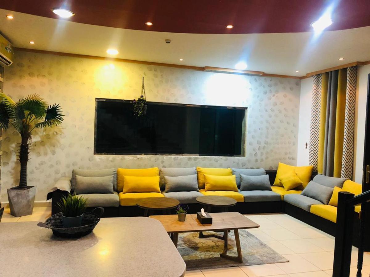 Al Dana Plaza Villas 塔伊夫 外观 照片