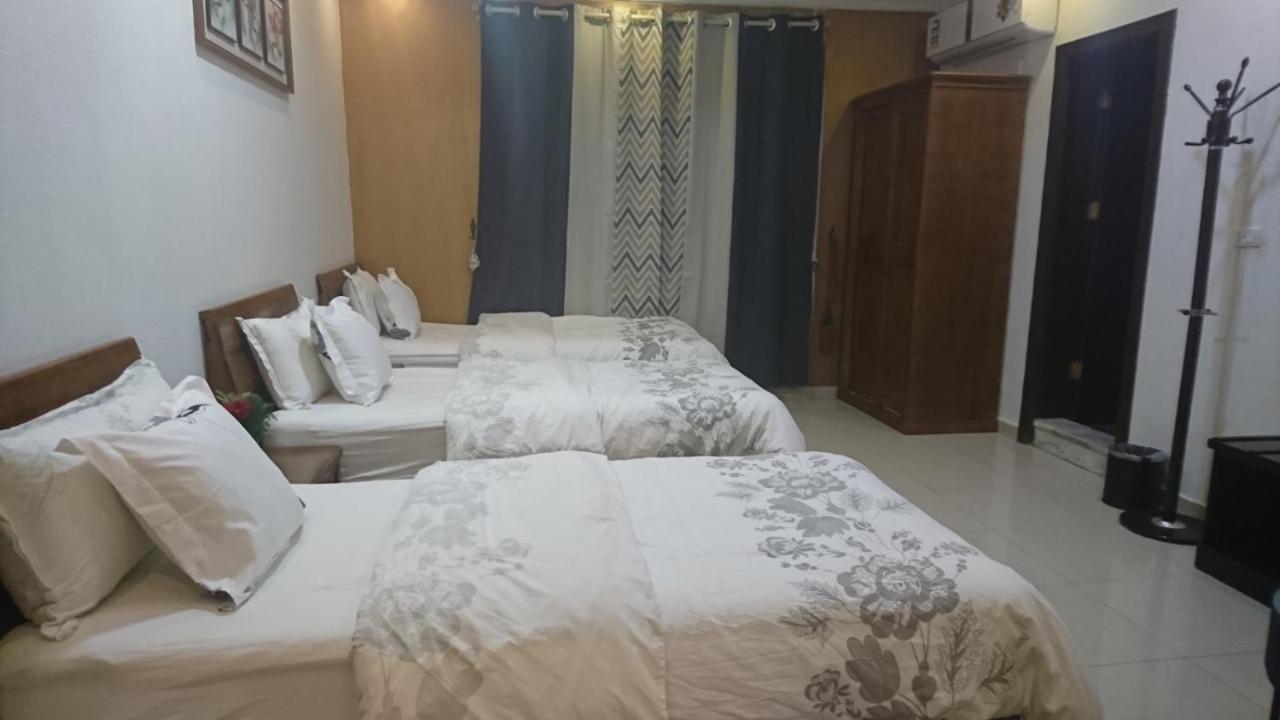 Al Dana Plaza Villas 塔伊夫 外观 照片