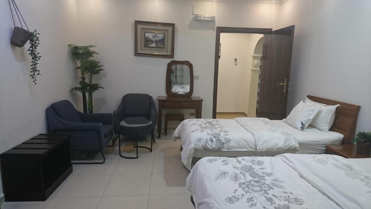 Al Dana Plaza Villas 塔伊夫 外观 照片
